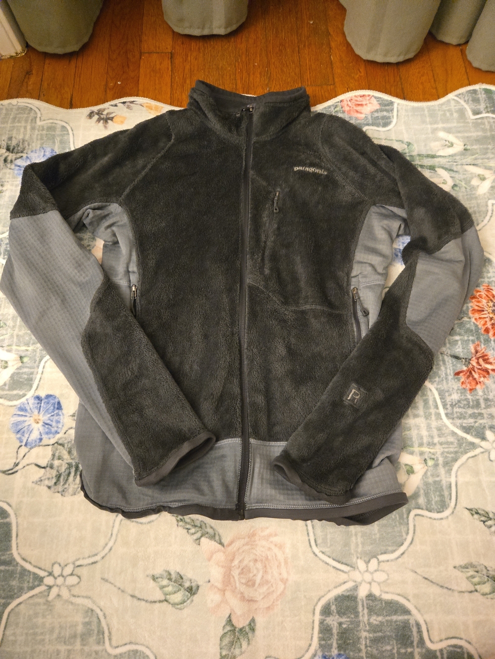 Patagonia Men's Grey Full-Zip Fleece Jacket